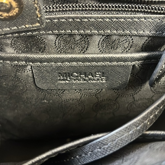 Michael Kors Sheila Large Satchel with Gold Color Accent - Picture 15 of 15